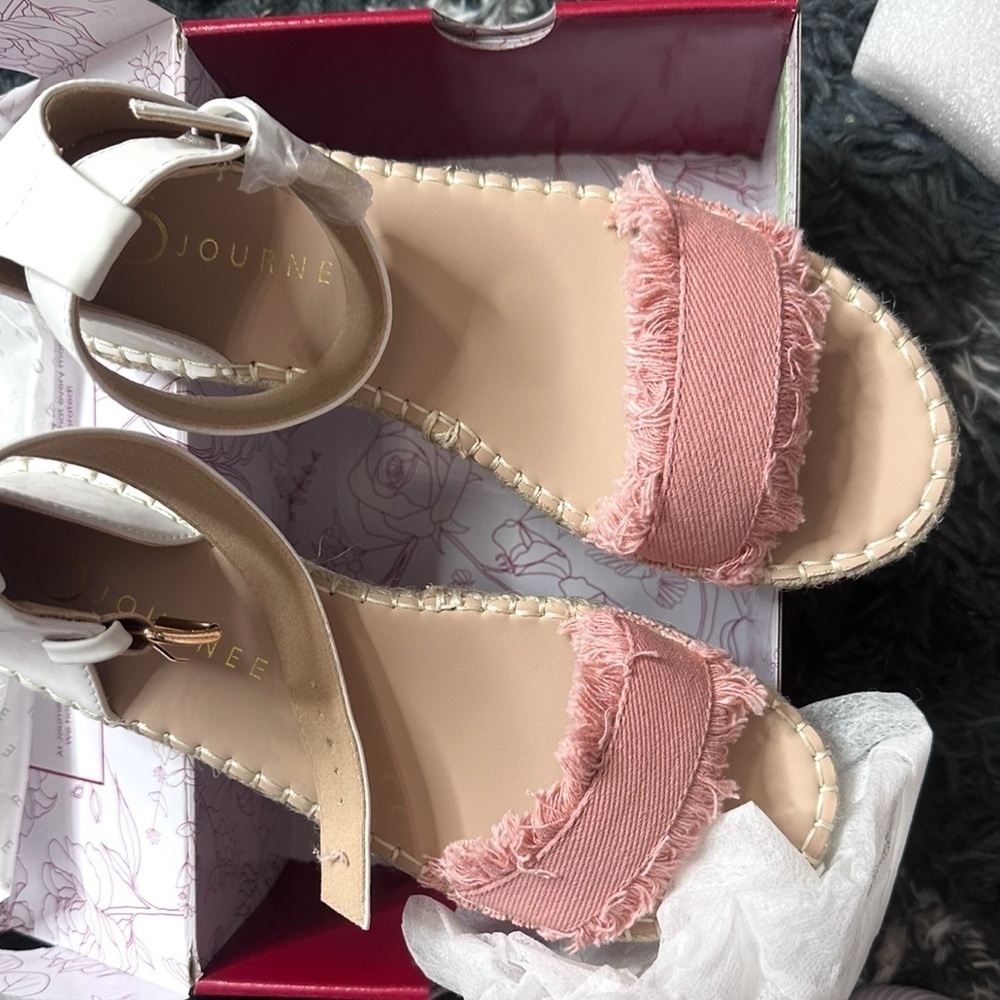 Journee Collection Tristeen Espadrille Sliver Wedge Sandals Pink,Size 6.5 NIB - Picture 13 of 15
